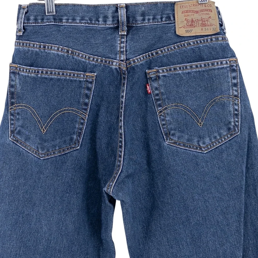 Vintage Levi's 550 Blue Relaxed Fit Jeans Mens Medium Wash Y2K Actual Size 32x30